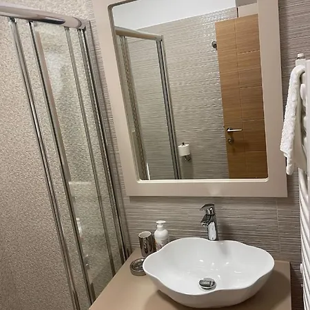 Luxury 3 Apartment *