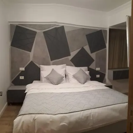 Luxury 3 Apartment