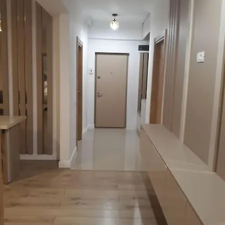Apartment Luxury 3 Bucharest